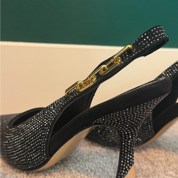 Louis Vuitton Black and Gold Heels - Picture 8 of 10